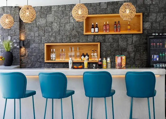 Mountain And Sea 4* Kamári