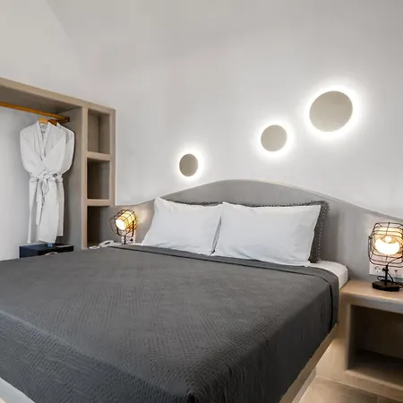 Mountain And Sea Aparthotel 4*