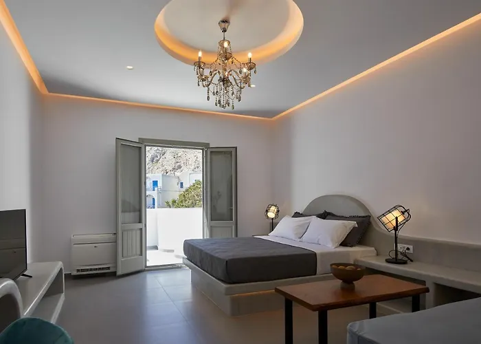 Mountain And Sea Apartahotel