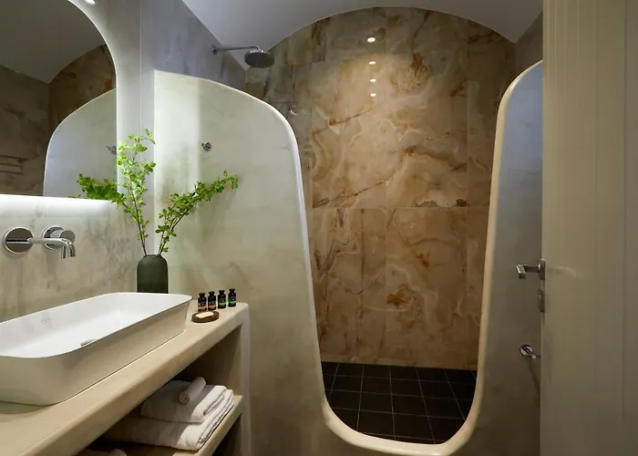 Mountain And Sea 4* Kamári