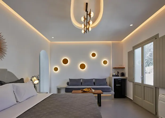 Mountain And Sea Aparthotel 4*